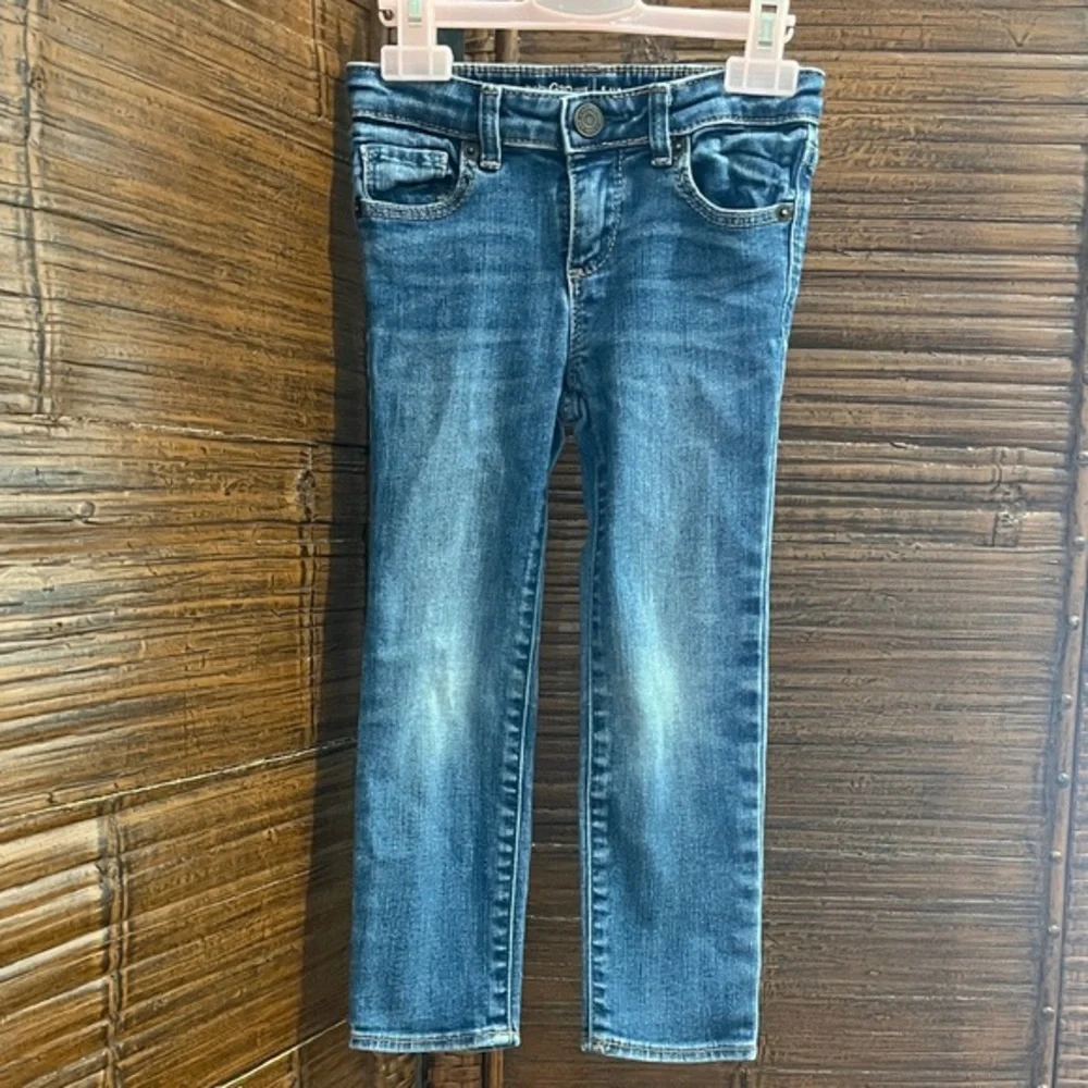 Baby GAP Blue Skinny Jeans in Blue, size 4 years